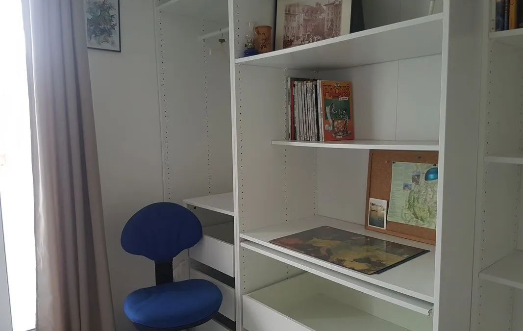 Photo 1