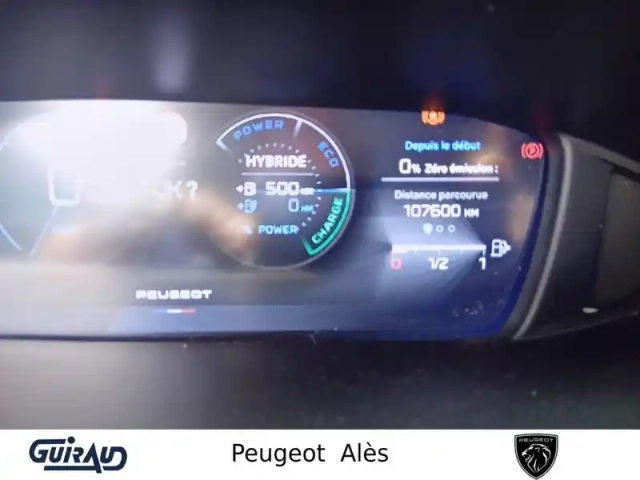 Peugeot 308 sw phev 180 e-eat8 — photo 22