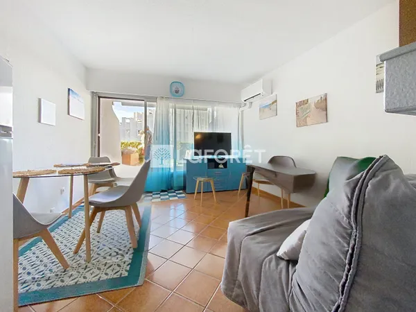Studio 1 pièce 28 m²