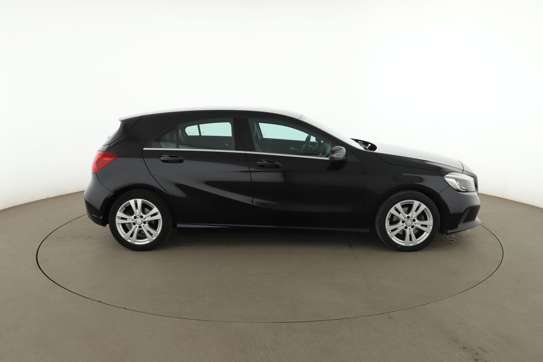 Mercedes-Benz Classe A 180 Sensation 7G-DCT — photo 6
