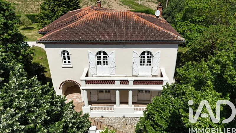 Photo 23