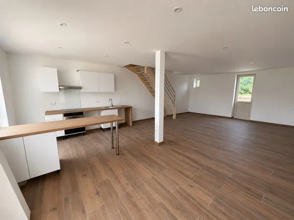 Maison neuve de caractère à louer