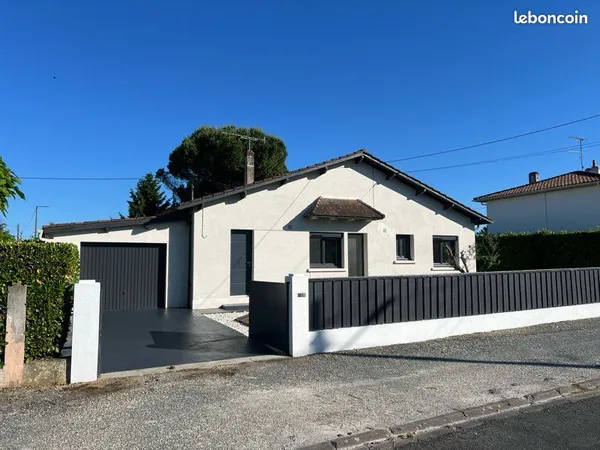 Maison rénovée avec goût - 3 chambres - Terrasse, jardin et garage