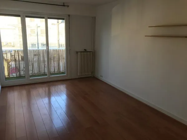 TOURS (Grammont) T2 - 53,03m² Parking et cave
