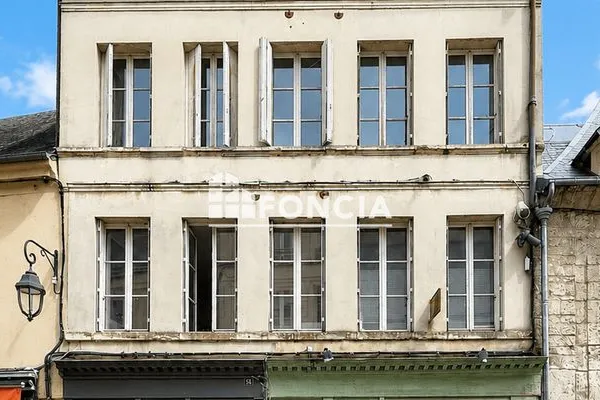 Immeuble de rapport 20 pièces 317 m²