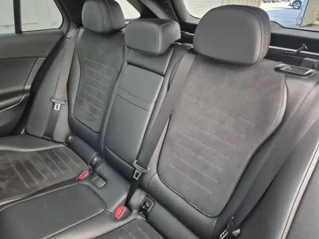 Mercedes Classe C break 300 e 9g-tronic — photo 10