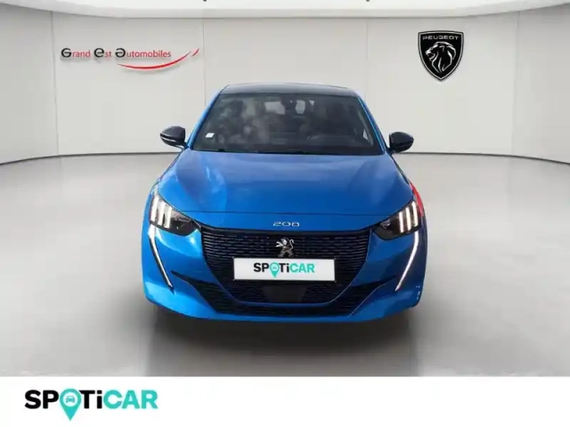 Peugeot 208 e- 136ch gt — photo 10