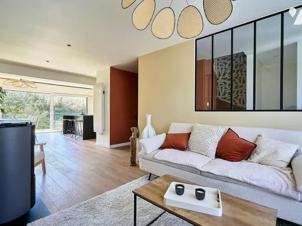 Maison 7 pièces 125 m²