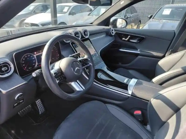 Mercedes Glc 300 de 4matic amg line - p — photo 15