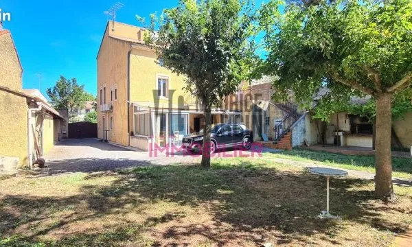 Maison 9 pièces 219 m²