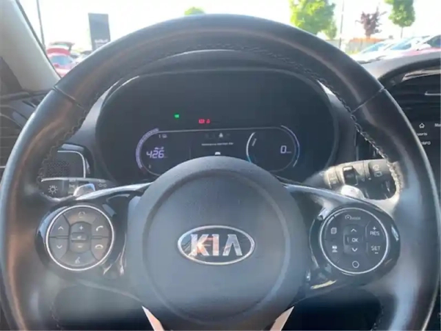 Kia E-Soul electrique 204 ch — photo 32