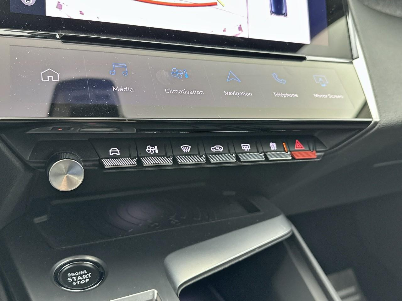 Peugeot 308 phev 180 e-eat8 allure pack — photo 24