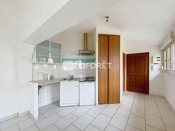 Studio 1 pièce 29 m²