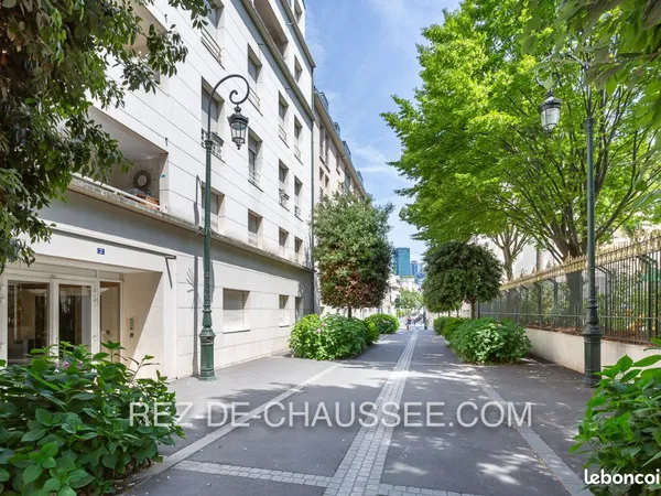 Bureaux 56 m² PUTEAUX
