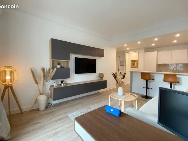 Appartement 2 pièces meublé - 41 m² - Annemasse - Disponible immédiatement