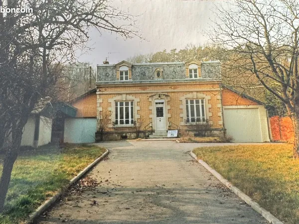 Maison familiale 145 m2 - 4 chambres - Terrain 1000 m2 - VAUXBUIN - AUX PORTES DE SOISSONS