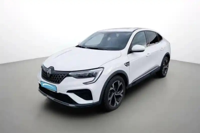 Renault Arkana e-tech 145 - 23