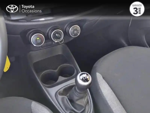 Toyota Aygo x 1.0 vvt-i 72ch dynamic my24 — photo 10