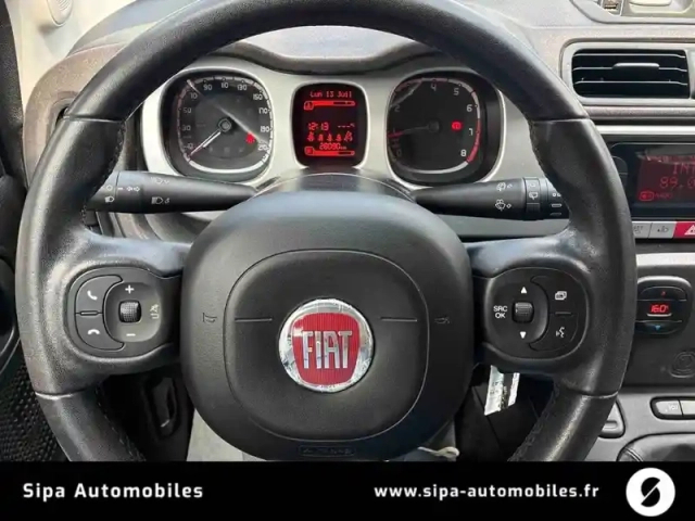 Fiat Panda 0.9 85 ch twinair s/s 4x4 — photo 23