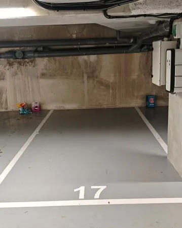 Location place de parking avec borne de recharge électrique - Nanterre