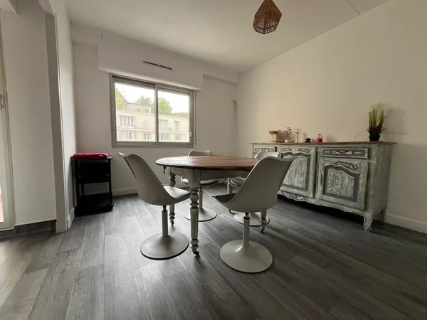 Appartement 3 pièces 6 m²