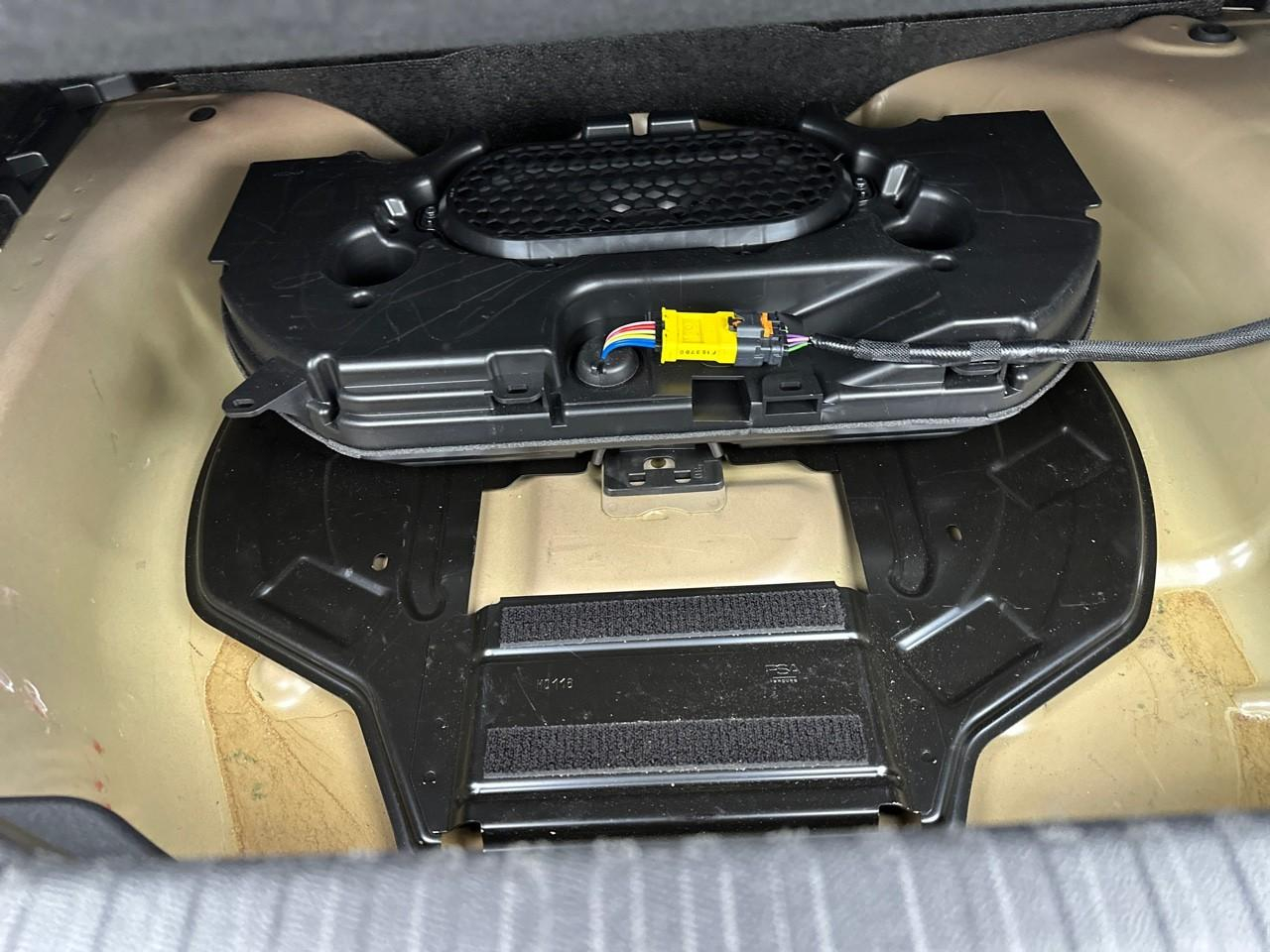 Citroën C4 puretech 130 s&s eat8 shine pack — photo 39