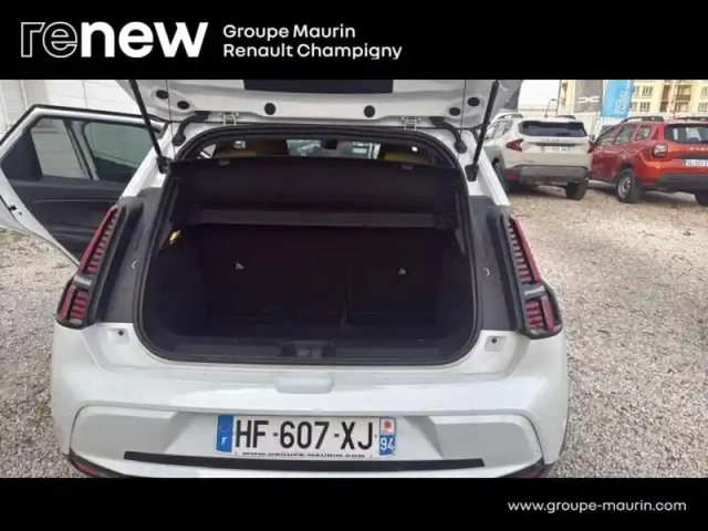 Renault 5 e-tech electrique 10ch iconic cinq autonomie confort — photo 12