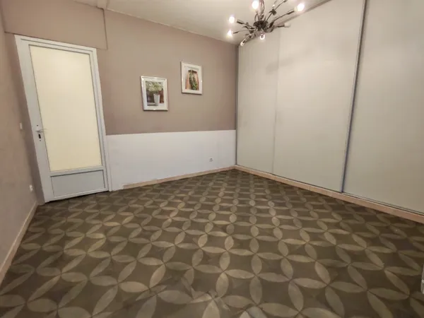 Loue local professionnel - 20m²