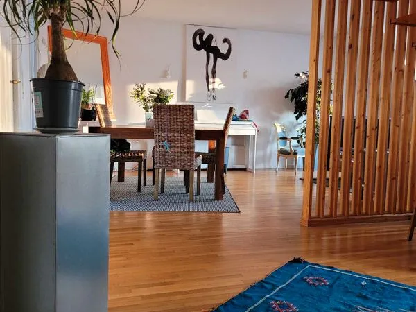 Appartement 5 pièces . 99 m2