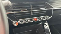 Peugeot 208 1.2 PureTech 100ch S&S Style — photo 15