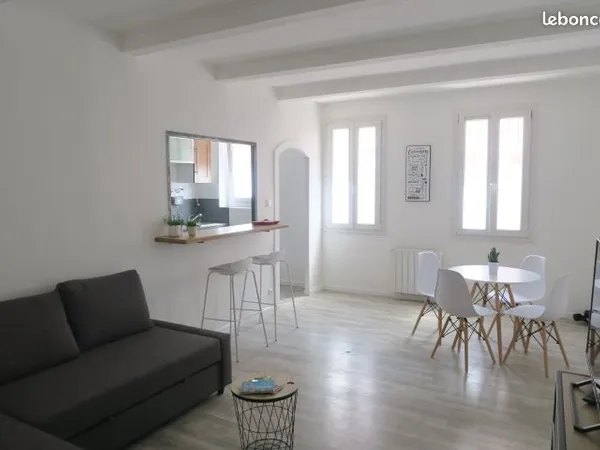 T3 meublé 70 m² avec cour privative - Bompard (13007)