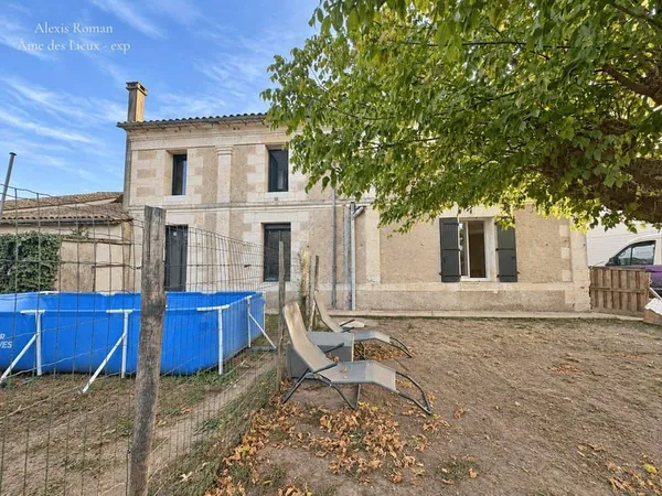 Maison 10 pièces 130 m²