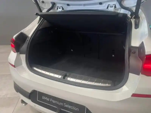 Bmw X2 sdrive18da 150ch lounge euro6d-t 118g — photo 4