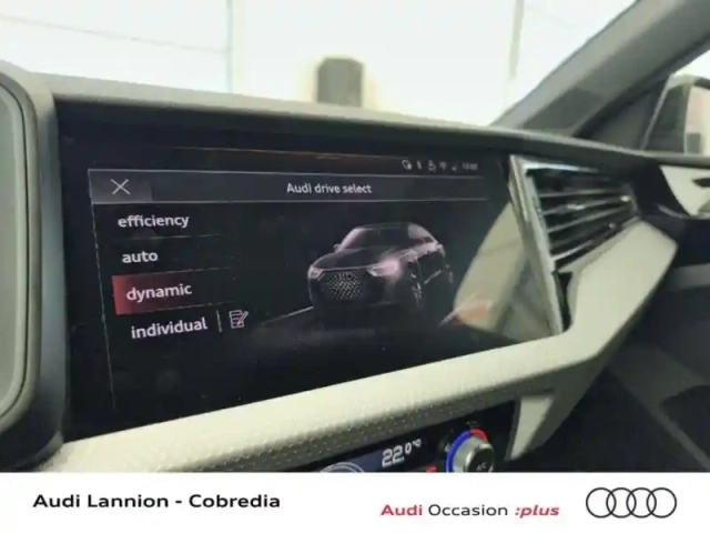 Audi A1 sportback 35 tfsi 150ch s line s tronic 7 — photo 14