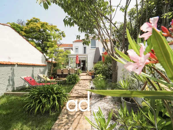 Maison 6 pièces 160 m²