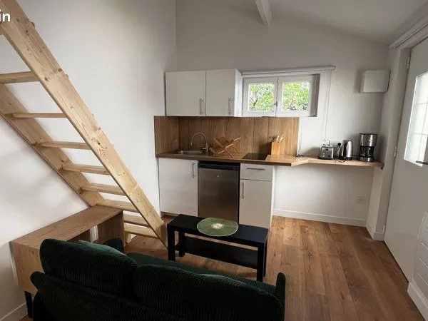Studio meublé neuf indépendant