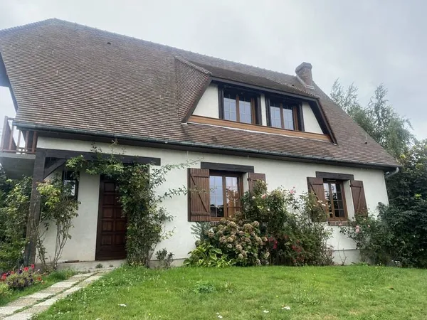 BELLE MAISON FOUCARMONT
