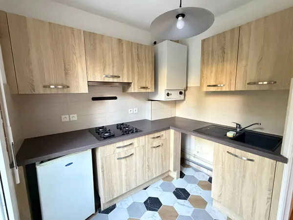 Appartement Bussy Saint Georges 1 pièce(s) 35.06 m2 + parking