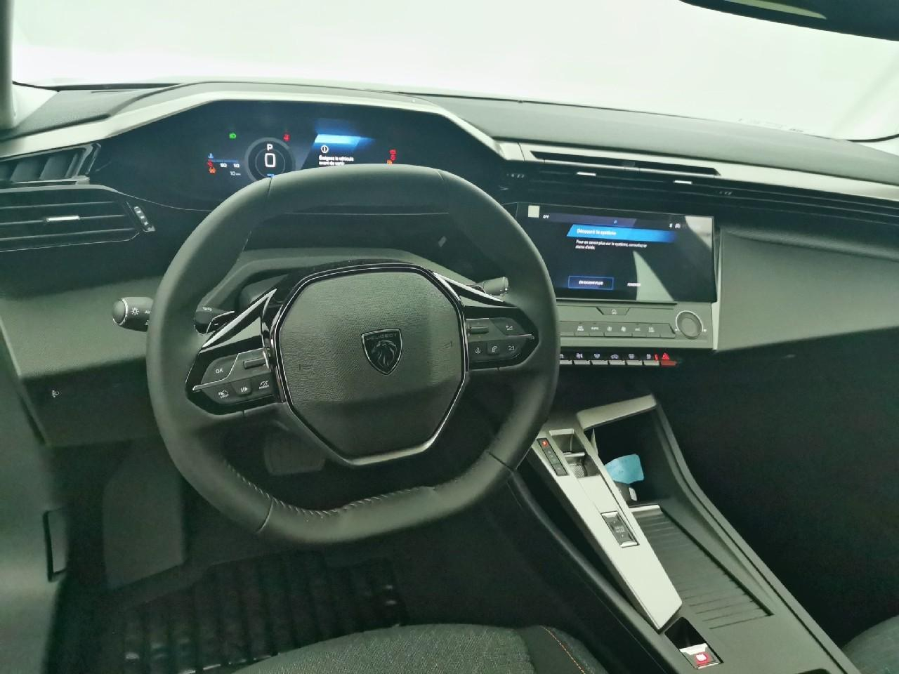 Peugeot 308 sw hybrid 145 e-dcs6 style — photo 9