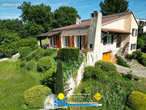 Maison 6 pièces 172 m²