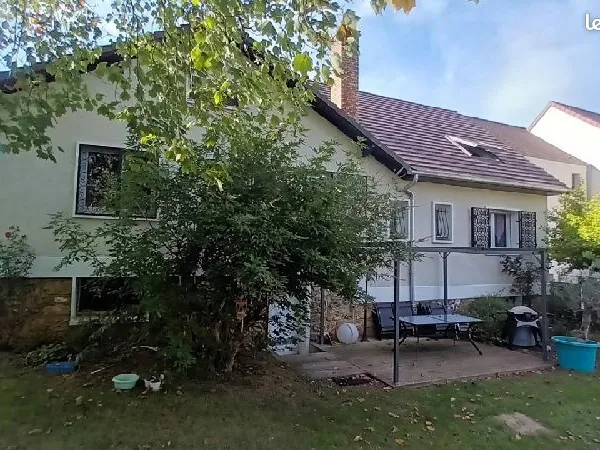 Pavillon 8 pièces 140 m²