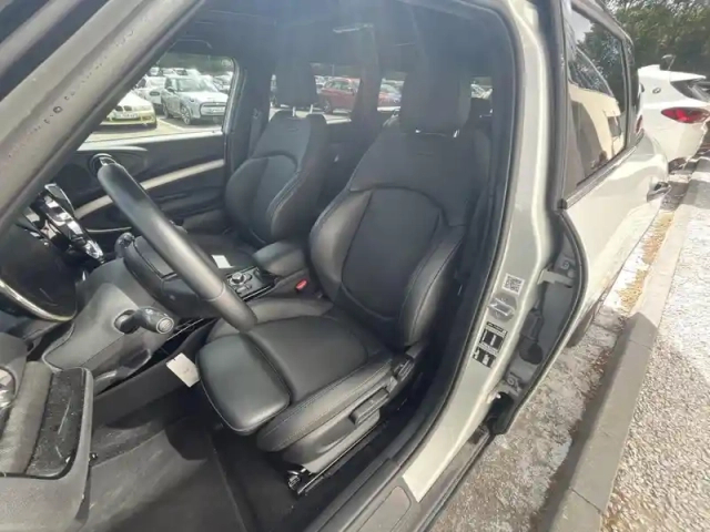 Mini Mini clubman cooper 136ch edition premium plus bva7 — photo 4