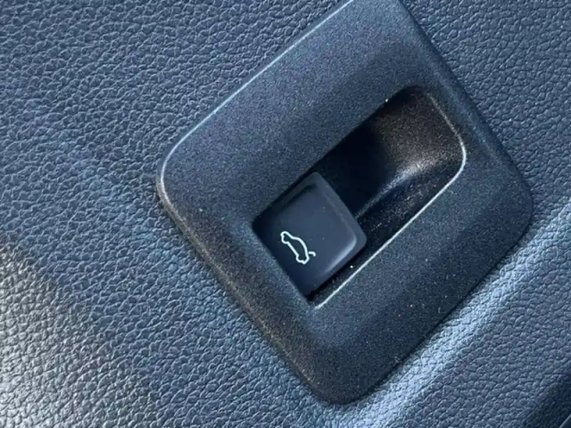 Volkswagen Tiguan 1.5 etsi 131ch dsg7 — photo 65