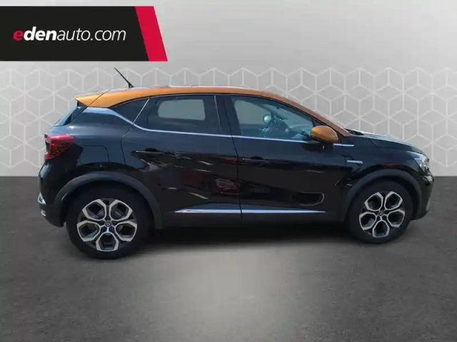 Renault Captur blue dci 115 edc — photo 3