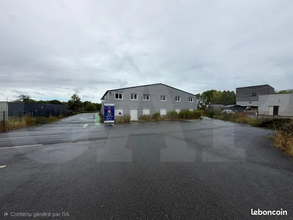 Local 552 m²