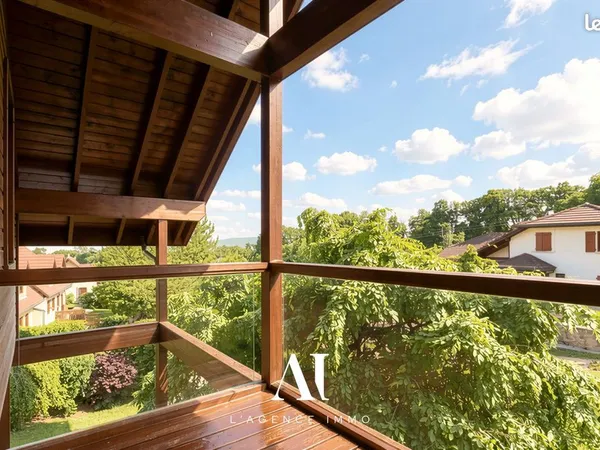 Maison 7 pièces 229 m²