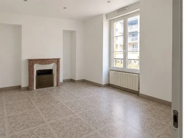 Colocation 3 chambres Neuf/ Centre ville
