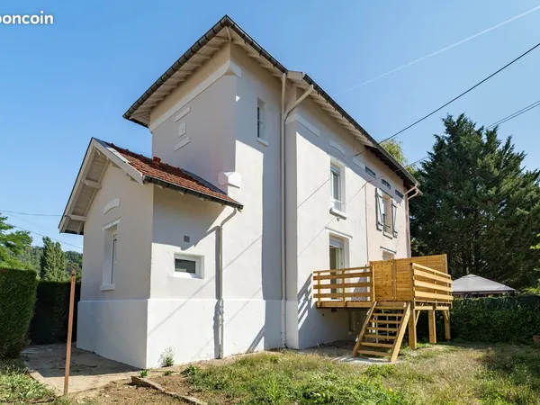 Maison 4 pièces 85 m²