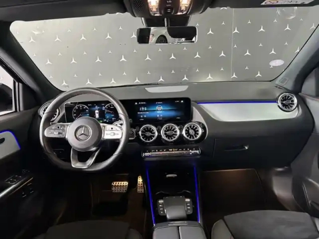Mercedes Gla 250 e amg line — photo 19