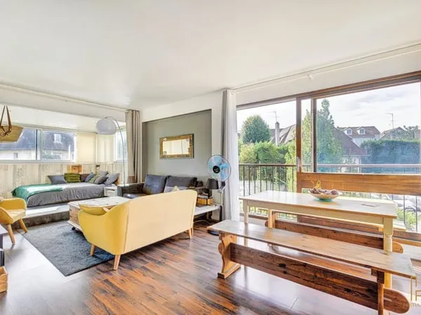 LE CHESNAY - PARLY 2 - RESIDENCE TUILERIES